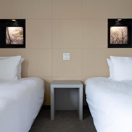 Hotel Vista Sapporo Odori Екстериор снимка